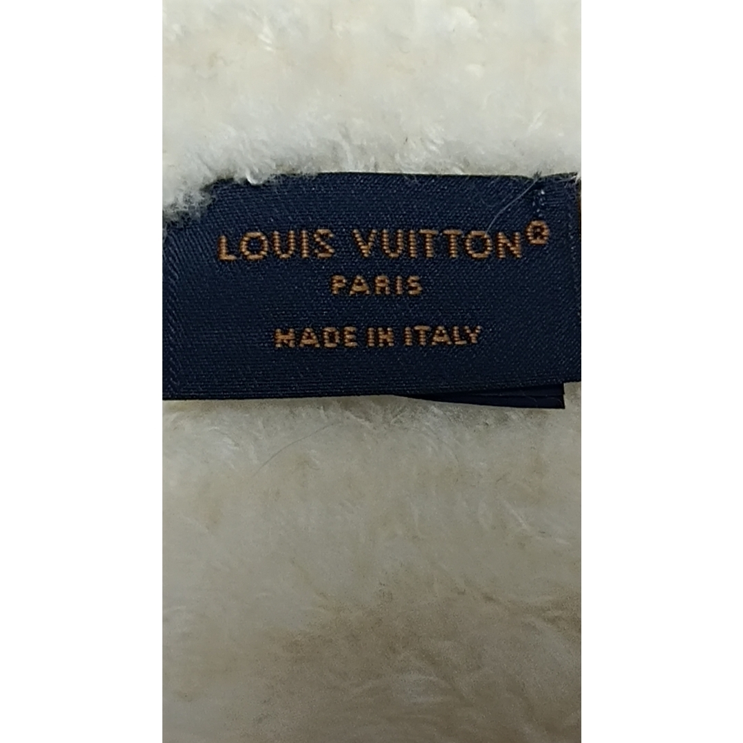 LOUIS VUITTON - LOUISVUITTON ルイヴィトン マフラー オンリーLV
