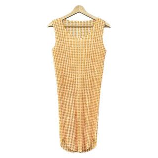 PLEATS PLEASE ISSEY MIYAKE（イエロー/黄色系）のフリマアイテム一覧