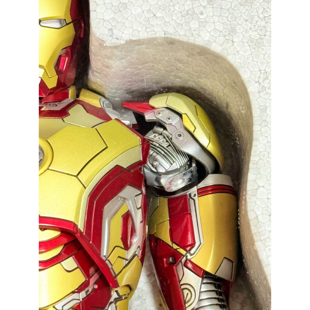 Hot Toys - ホットトイズ アイアンマン マーク42 ダイキャスト
