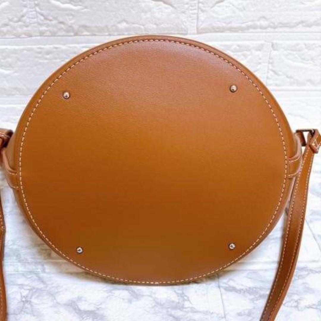 VASIC - VASIC club mini ショルダーバッグ ブラウン 巾着型の通販 by