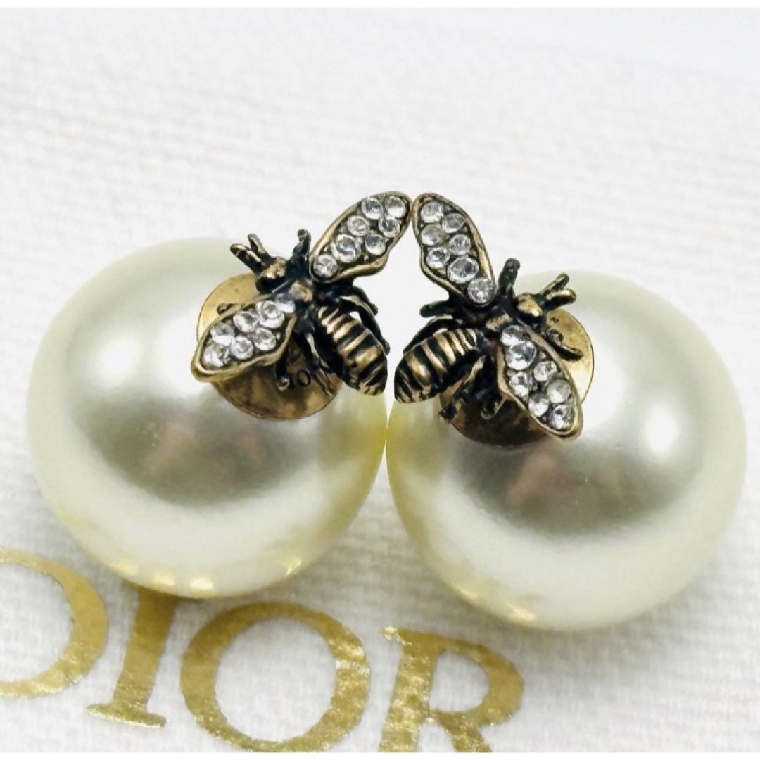 Christian Dior - 【送料込】Dior Tribales ピアス クリスタル ビー
