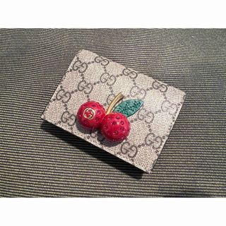 GUCCI - グッチ GUCCI 二つ折り財布 キングスネーク GGスプリーム