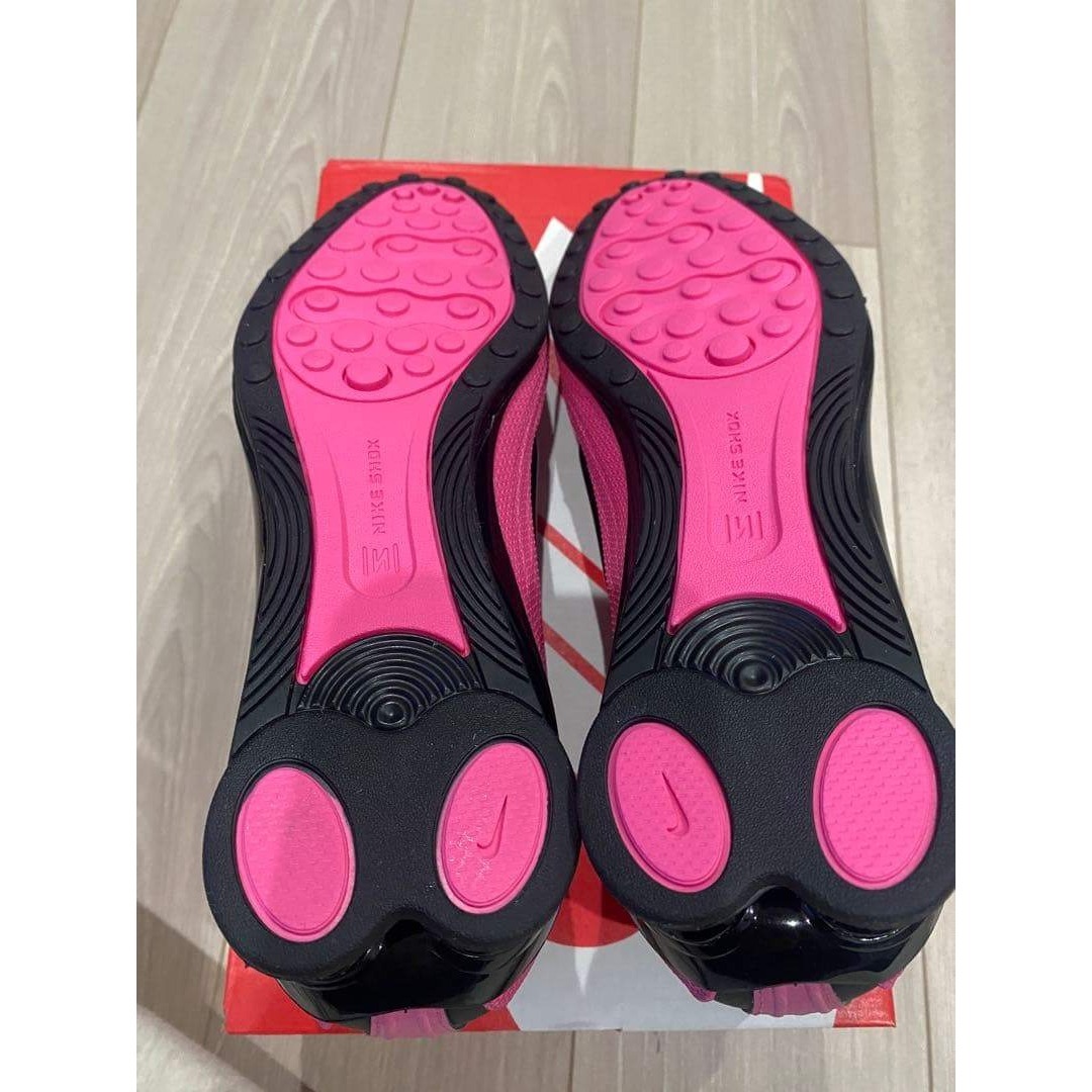 NIKE - 新品未使用品nike SHOX Zナイキショックス ピンク28cmの通販 by