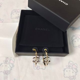 CHANEL - シャネル ピアス 片方のみの通販 by ねこねこ｜シャネルなら