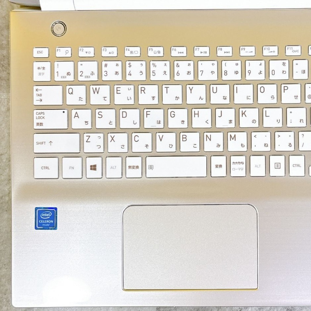 dynabook - ほぼ美品✨おしゃれゴールド❣快適SSD✨カメラ フルHD 薄型