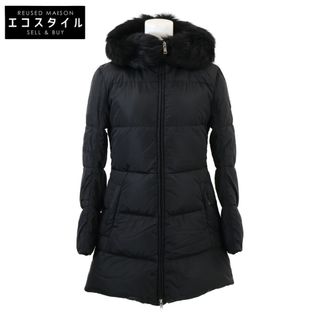 PRADA（ファー ・ ダウンコート）のフリマアイテム一覧