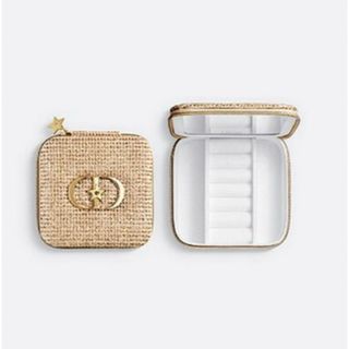 Dior - ｢値下げ‼️｣Diorノベルティ2024年最新ポーチの通販 by コキン