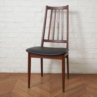 ダイニングチェアの中古フリマアイテム一覧