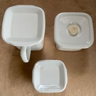 タッパーウェア ウルトラ21シリーズベーカー(小)#1000(シール付