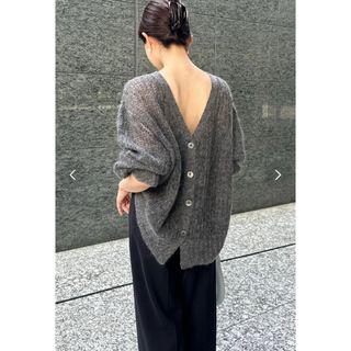 ánuans - 【anuans】アシメネックリブニットプルオーバー BLACKの通販