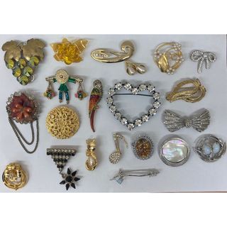 上品パール ブローチ ミキモト 田崎真珠 Foxey Rene 好きにの通販 by