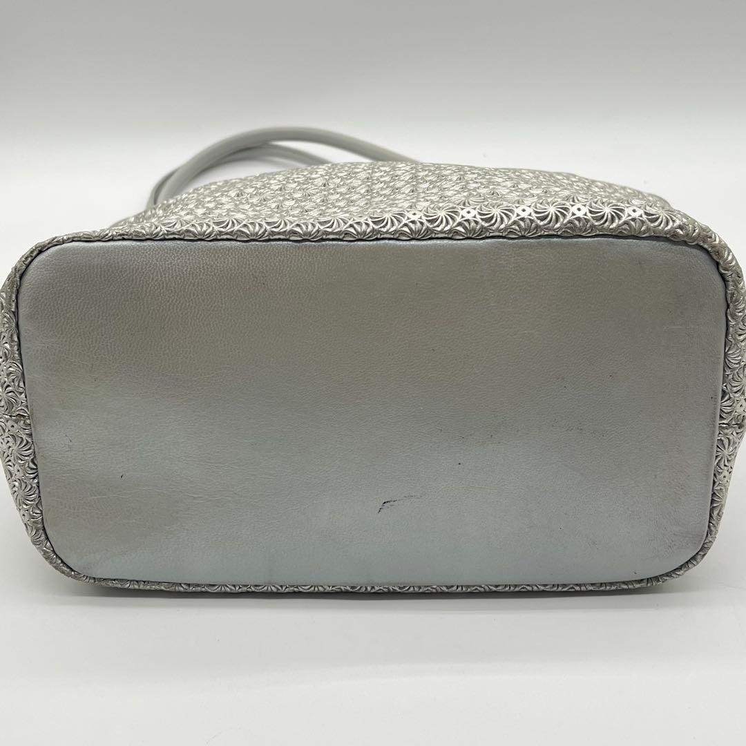 HIROKO HAYASHI - ヒロコハヤシ ジラソーレ シルバー ハンドバッグ 型