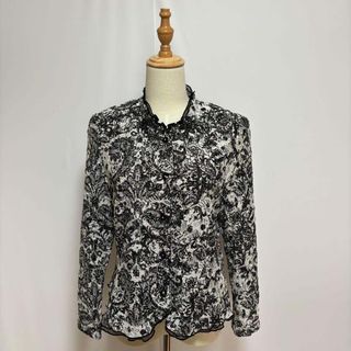 ノーカラージャケット (ペイズリー)のフリマアイテム一覧