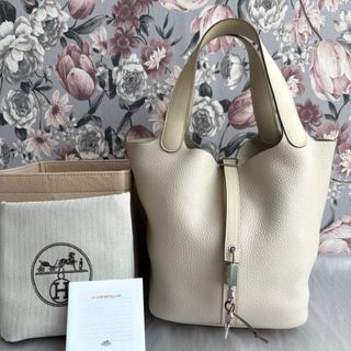 白百合学園 スクールバッグの通販 by オラフ｜ラクマ