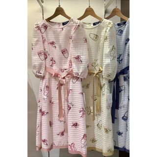 Apuweiser-riche - Apuweiser Luxe フラワービジュードッキング