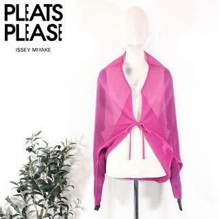 PLEATS PLEASE ISSEY MIYAKE（ピンク/桃色系）のフリマアイテム一覧