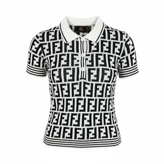 FENDI - FENDIニットの通販 by さあにゃんママン's shop｜フェンディ