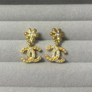 CHANEL（フラワー ・ ピアス）のフリマアイテム一覧