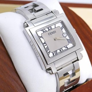 FENDI - FENDI フェンディ FFロゴ フォーエバー ブローチ ブラック