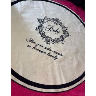 Rady - Rady ホテルシリーズ ラグマット の通販 by はなはな's shop