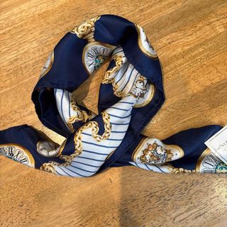 HERMES - HERMES/エルメス カレ90 大判 シルクスカーフ silk100