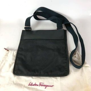 Salvatore Ferragamo（ショルダーバッグ）のフリマアイテム一覧