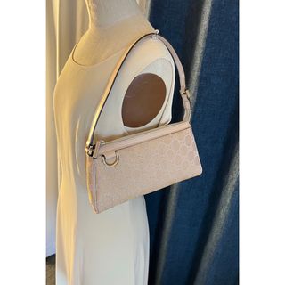 GUCCIのフリマアイテム一覧