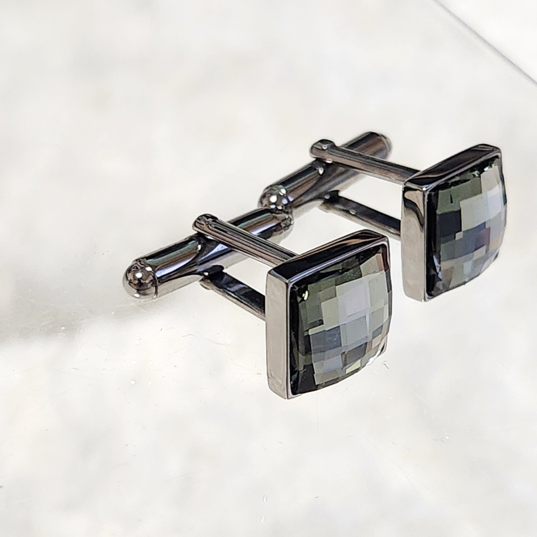 SWAROVSKI - スワロフスキー Swarovski社 カフスボタン カフリングス