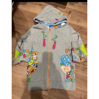 SixTONES パーカーの通販 by ねる・購入前にコメントお願いします｜ラクマ