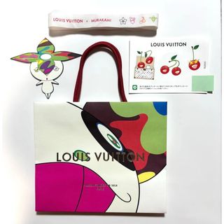 LOUIS VUITTON - 《ルイ・ヴィトン 》クリアファイル&冊子の通販 by