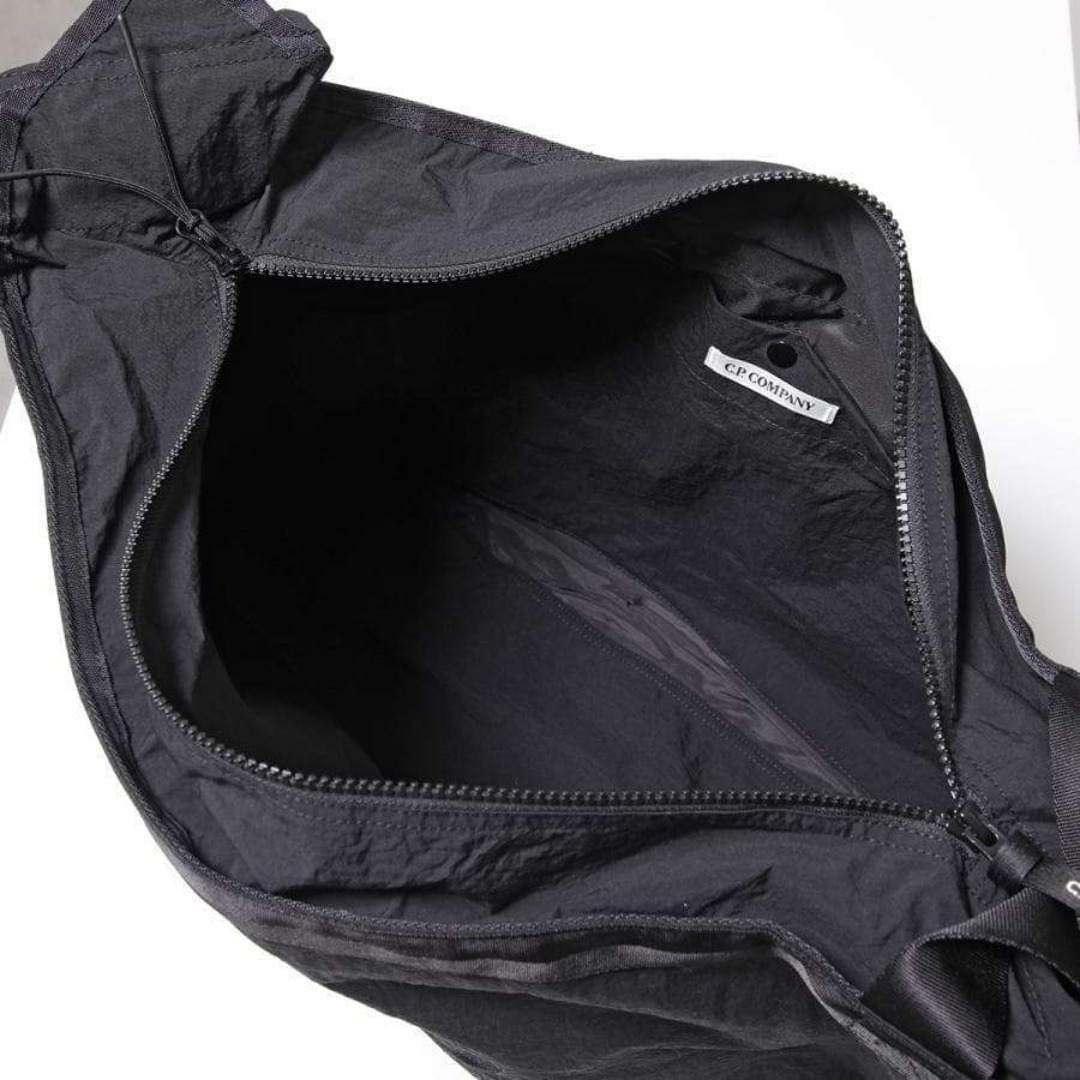 C.P. Company - 【定価4.4万】C.P.Company ナイロン ロゴショルダー