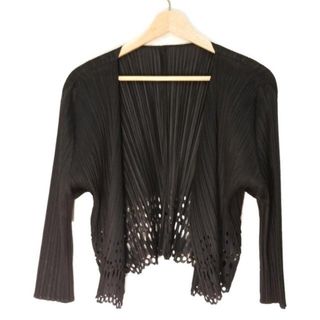 PLEATS PLEASE ISSEY MIYAKE（カーディガン）のフリマアイテム一覧