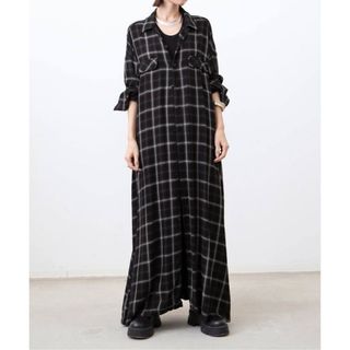 Her lip to - Herlipto cherry pattern Two Piece の通販 by あ