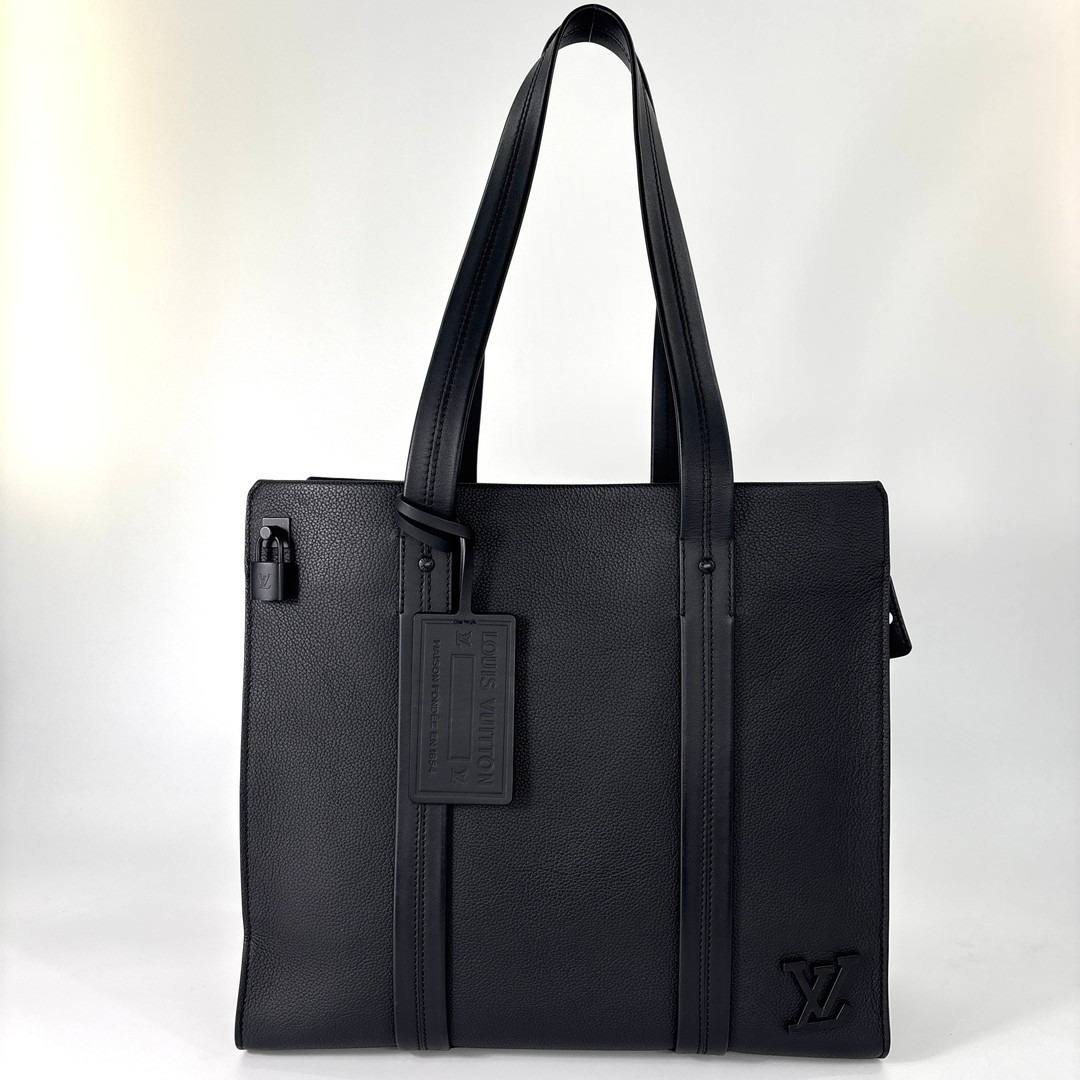 LOUIS VUITTON - 新品同様 ルイヴィトン LVアエログラム テイクオフ