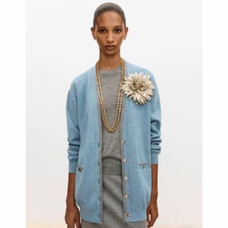 CHANEL（トップス）のフリマアイテム一覧