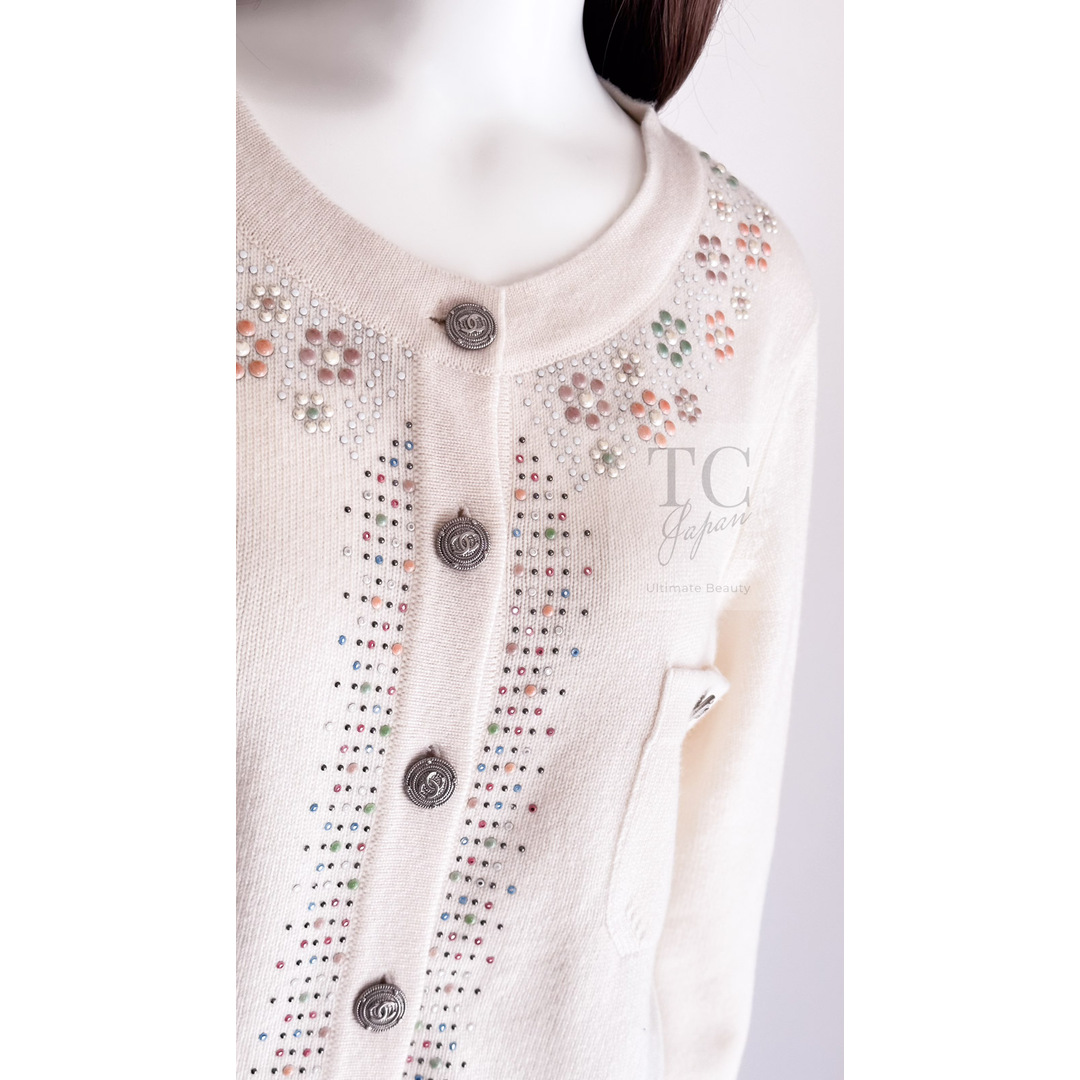 CHANEL - シャネル カーディガン CHANEL アイボリー カシミア