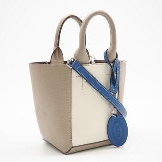 TOD'S（バッグ ・ ブルー・ネイビー/青色系）のフリマアイテム一覧