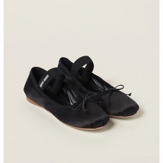 MIU MIU（バレエシューズ）のフリマアイテム一覧