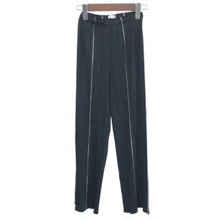 PLEATS PLEASE ISSEY MIYAKE（パンツ ・ ブラック/黒色系）のフリマ