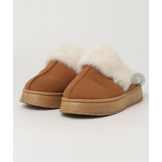 UGG - UGG フラッフイヤースライド ファー サンダルの通販 by うみの