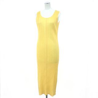 PLEATS PLEASE ISSEY MIYAKE（イエロー/黄色系）のフリマアイテム一覧