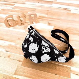 LAD MUSICIAN（ボディーバッグ）のフリマアイテム一覧