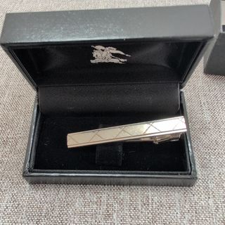 BURBERRY BLACK LABEL（ネクタイピン）のフリマアイテム一覧