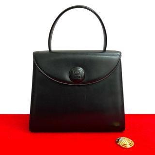 GIVENCHY（ハンドバッグ ・ ゴールド/金色系）のフリマアイテム一覧