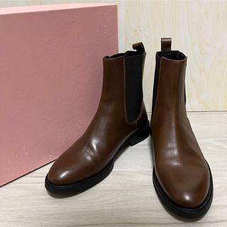 TOMORROWLAND（ブーツ）のフリマアイテム一覧