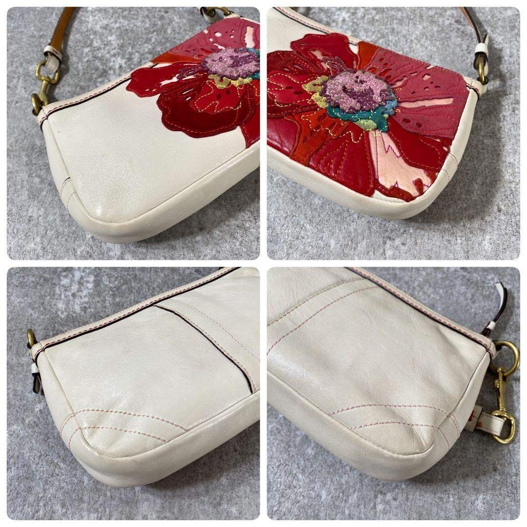 COACH - COACH コーチ フラワーモチーフ 刺繍 ハンドバッグ