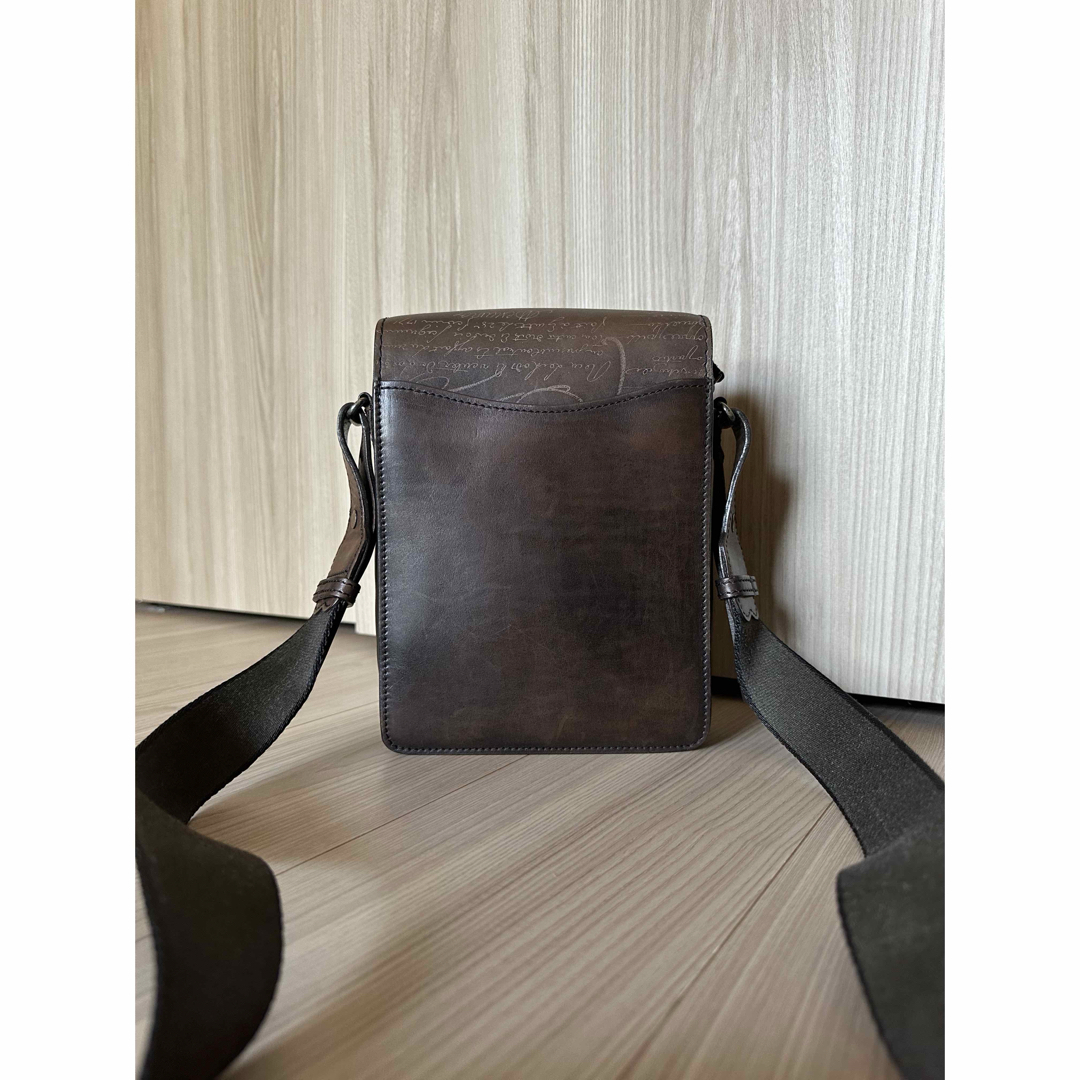 ほぼ新品 特注約50万円 限定 Berluti ナムソス メッセンジャーバッグ