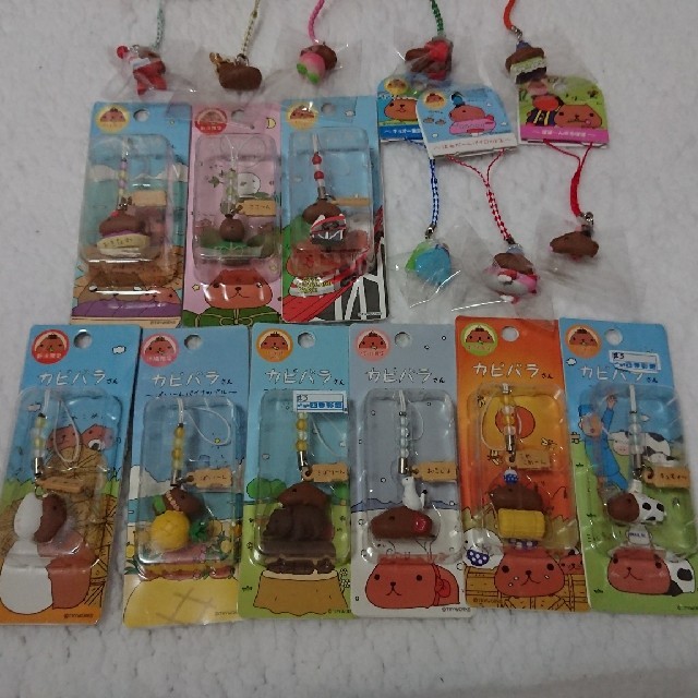 ご当地限定】カピバラさんストラップ&ねつけセット【美品】の通販 by
