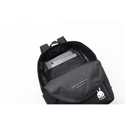 CUNE(R)BIG BACKPACK BOOK【ローソン・HMV限定】 : ブランド付録つき