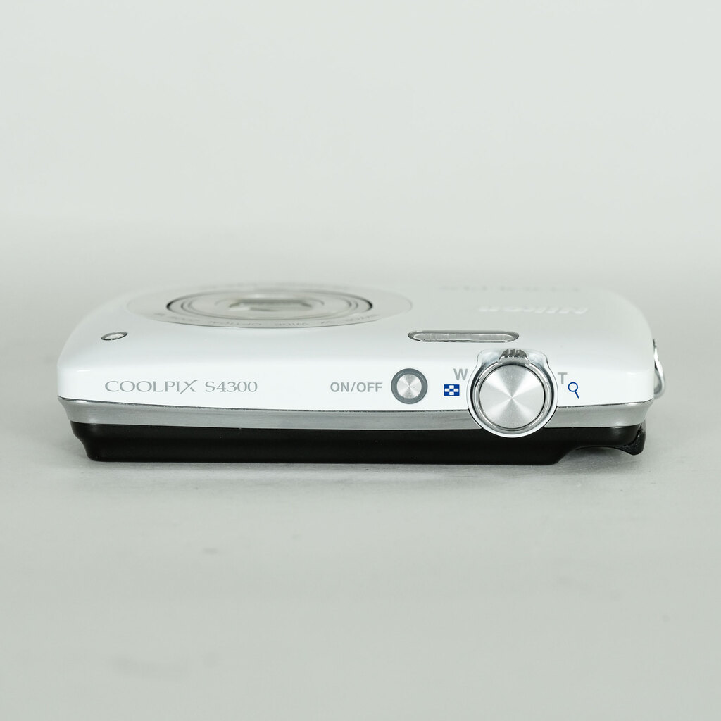 Nikon COOLPIX S4300 シェルホワイトの出品 | ONE SCENE（ワンシーン）